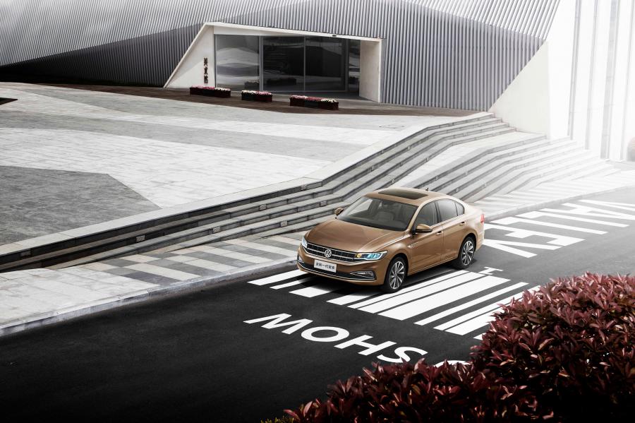  Volkswagen Bora 2018 года  (CN) (фото 6 из 17)